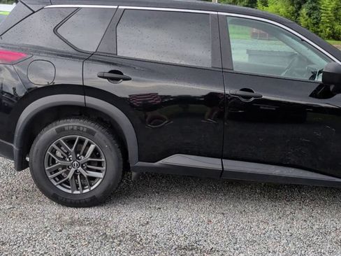 Used 2023 Nissan Rogue S FWD image 9