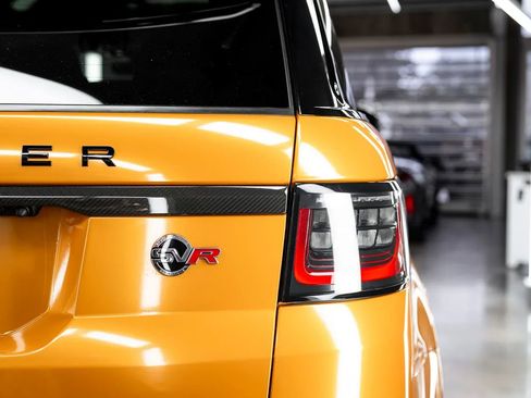 Used 2022 Land Rover Range Rover Sport SVR Carbon Edition AWD/4WD image 44