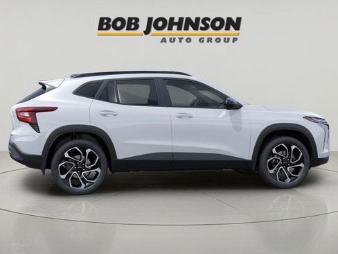 New 2026 Chevrolet Trax RS image 5