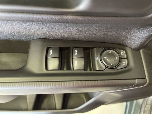 Used 2025 Chevrolet Silverado 1500 Custom Trail Boss AWD/4WD image 13