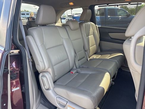 Used 2012 Honda Odyssey EX-L image 32