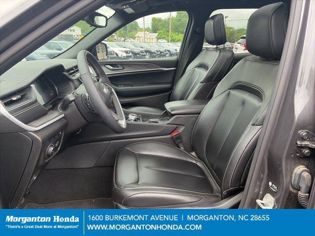 Used 2024 Jeep Grand Cherokee Limited 4xe AWD/4WD image 13