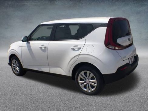 Used 2020 Kia Soul LX image 22