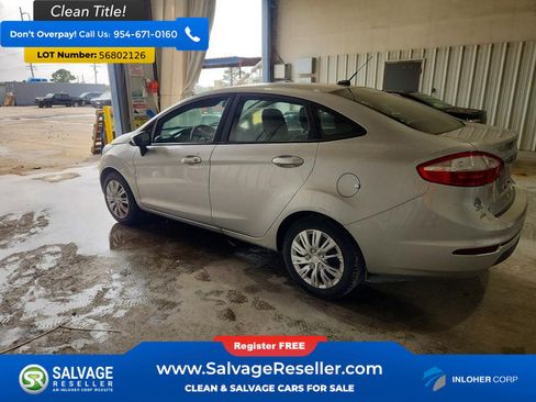 Used 2015 Ford Fiesta S FWD image 3