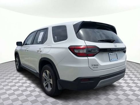 Used 2024 Honda Pilot EX-L image 6