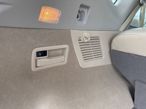 Used 2017 Nissan Murano Platinum w/ Platinum Technology Package image 9