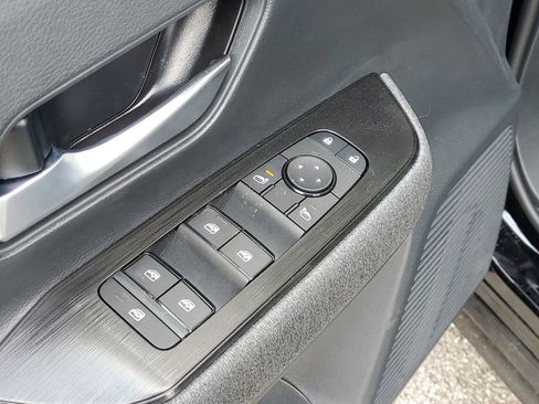 New 2026 Nissan Kicks SV w/ SV Premium Package AWD/4WD image 18