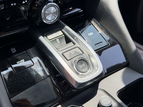 Used 2023 Acura MDX SH-AWD image 30