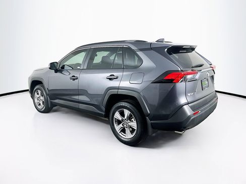 Used 2025 Toyota RAV4 XLE w/ Convenience Package FWD image 5