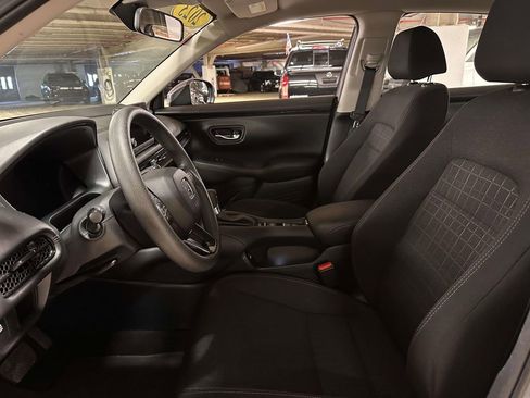 Used 2023 Honda HR-V LX image 13