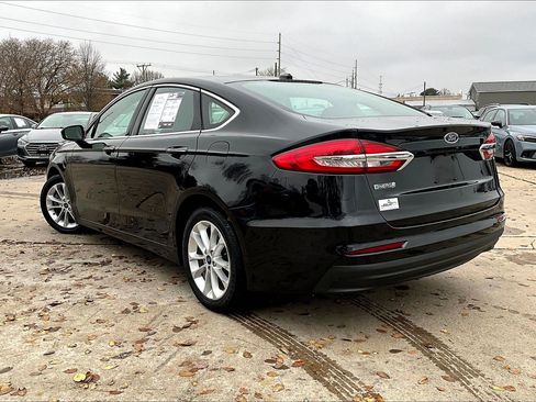 Used 2019 Ford Fusion SEL image 5