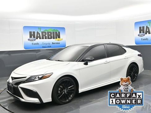 Used 2023 Toyota Camry XSE w/ Navigation Package image 1