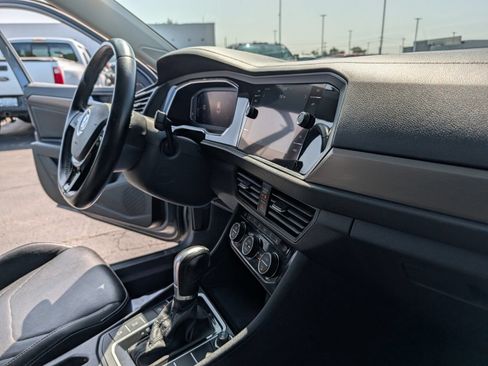Used 2019 Volkswagen Jetta SEL Premium FWD image 23