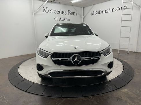 Used 2026 Mercedes-Benz GLC 300 4MATIC image 2