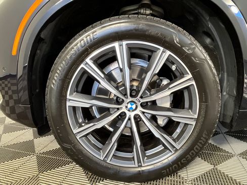 Used 2023 BMW X5 xDrive40i w/ Executive Package image 15
