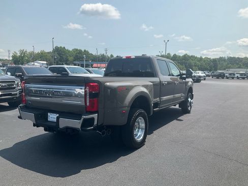 New 2026 Ford F350 King Ranch w/ Chrome Package AWD/4WD image 5