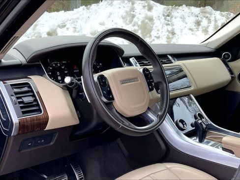 Used 2021 Land Rover Range Rover Sport HSE Silver Edition image 17