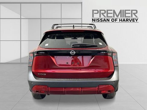 Used 2026 Nissan Kicks SV w/ Cold Weather Package FWD image 4