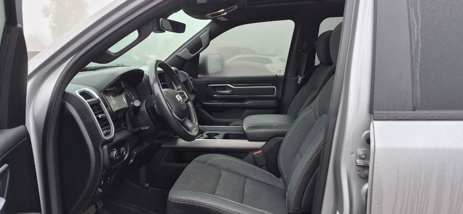 Used 2020 RAM 1500 Big Horn AWD/4WD image 6
