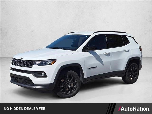 Used 2026 Jeep Compass Latitude AWD/4WD image 1