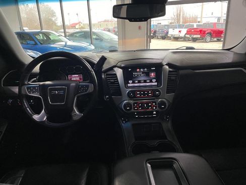 Used 2015 GMC Yukon SLT image 24