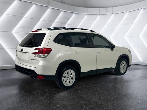 Used 2021 Subaru Forester image 4