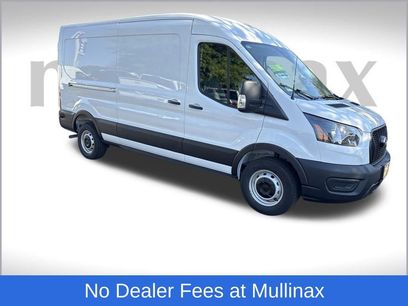 New 2025 Ford Transit 250 148 Medium Roof w/ Load Area Protection Package