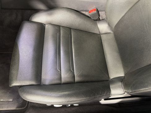 Certified 2019 Porsche Panamera image 15