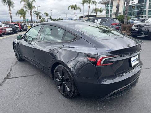 Used 2024 Tesla Model 3 Long Range RWD image 8