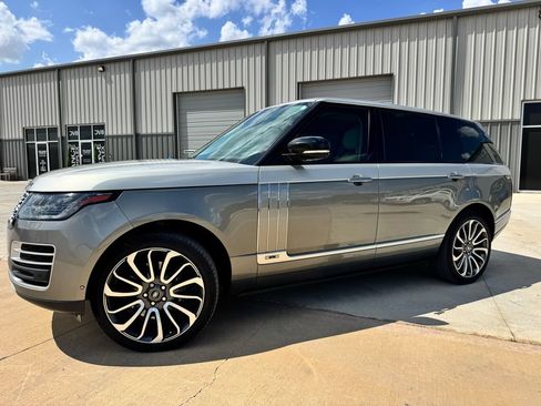Used 2020 Land Rover Range Rover LWB SV Autobiography AWD/4WD image 2