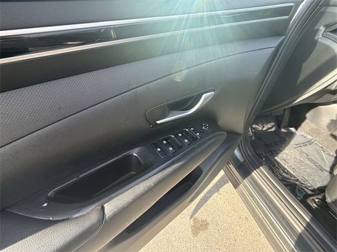 Used 2022 Hyundai Tucson SEL image 13