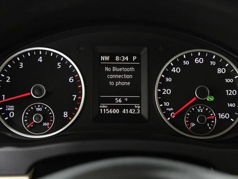 Used 2012 Volkswagen Tiguan SEL image 8