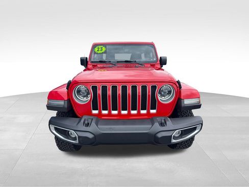 Used 2023 Jeep Wrangler Unlimited Sahara w/ LED Lighting Group AWD/4WD image 9