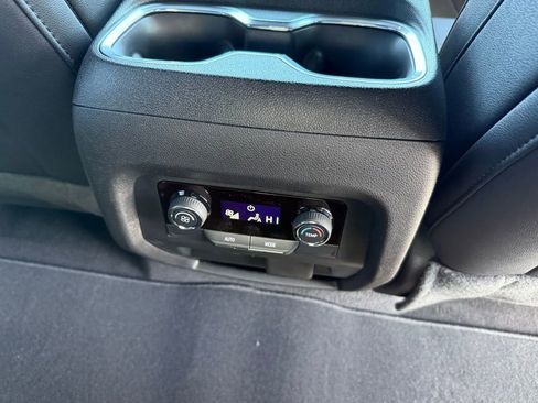 New 2026 Chevrolet Traverse Z71 w/ Enhanced Driving Package image 17