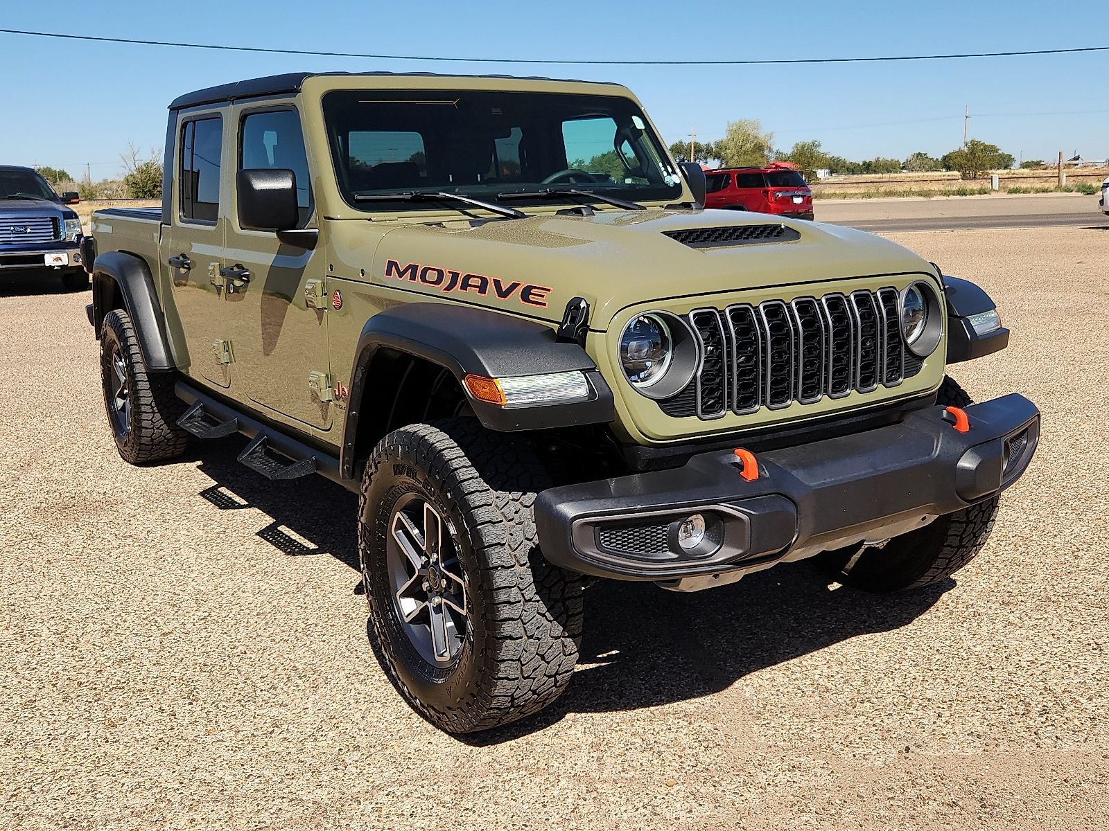 Used 2025 Jeep Gladiator Mojave w/ Safety Group AWD/4WD image 5