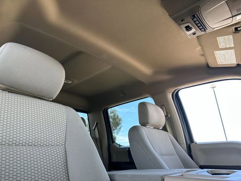 Certified 2019 Ford F350 XLT w/ XLT Premium Package AWD/4WD image 15