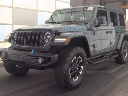 Used 2024 Jeep Wrangler Unlimited Rubicon 4xe AWD/4WD image 2