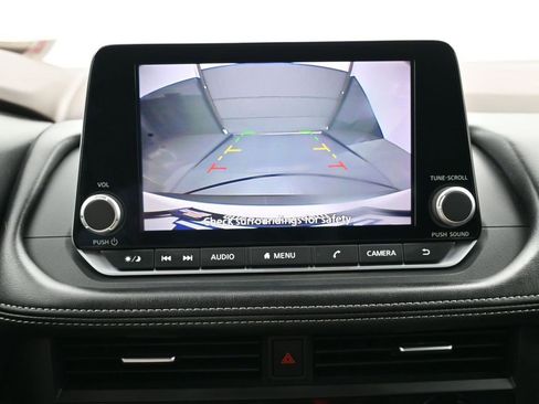 Certified 2023 Nissan Rogue S image 17