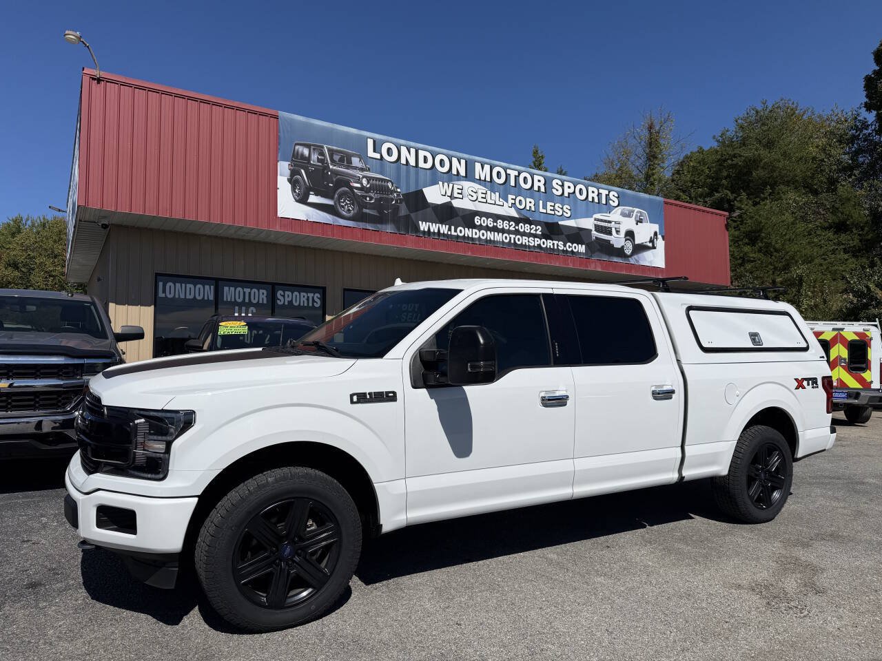 Used 2018 Ford F150 XLT w/ Equipment Group 302A Luxury AWD/4WD image 1