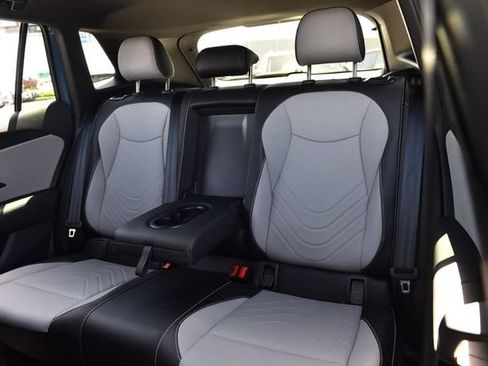 New 2026 Volkswagen Tiguan SE R-Line AWD/4WD image 22