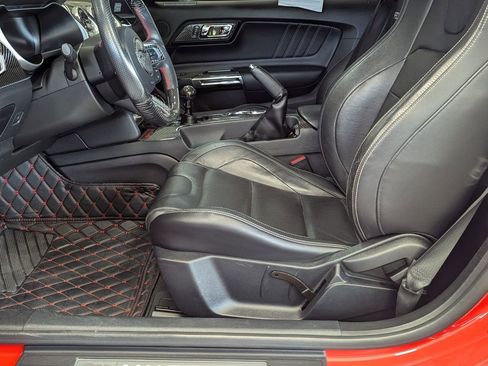 Used 2016 Ford Mustang GT Premium w/ Equipment Group 401A RWD image 4