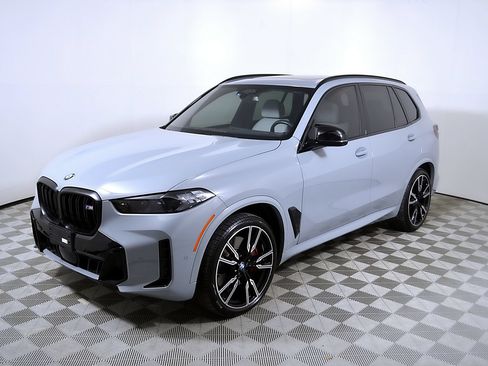 Used 2026 BMW X5 M60i AWD/4WD image 3