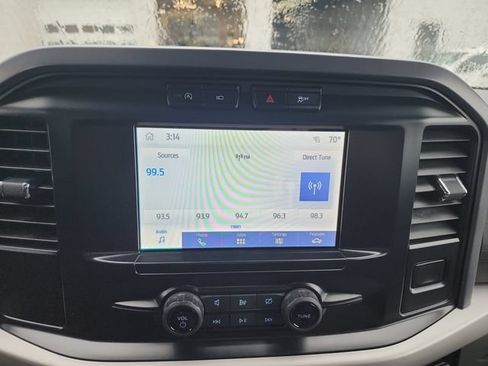 Used 2023 Ford F150 XLT AWD/4WD image 22