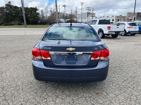 Used 2013 Chevrolet Cruze LT image 4