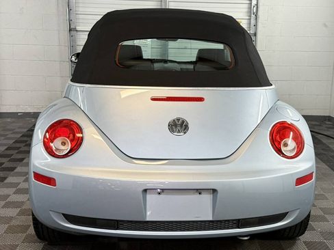 Used 2009 Volkswagen Beetle Convertible FWD image 8