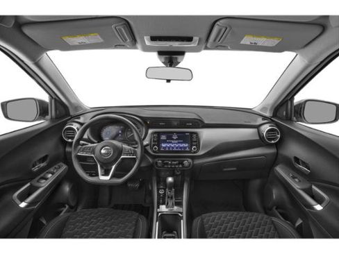 Used 2021 Nissan Kicks SV FWD image 11