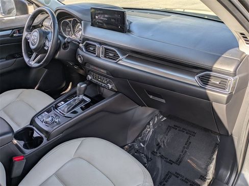 Used 2025 MAZDA CX-5 AWD 2.5 S w/ Preferred Package image 29