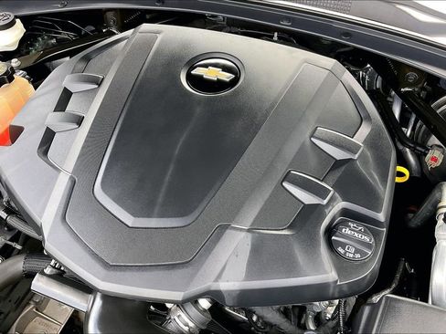 Used 2021 Chevrolet Camaro LT w/ RS Package image 29