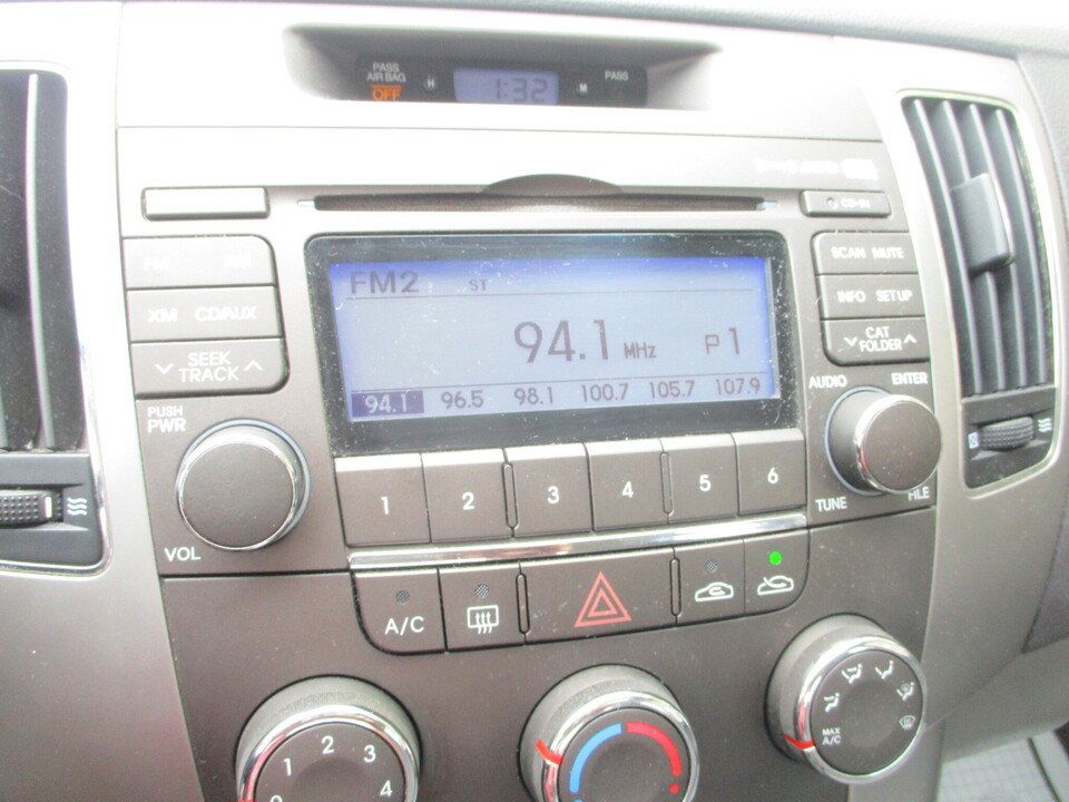 Used 2010 Hyundai Sonata GLS FWD image 31