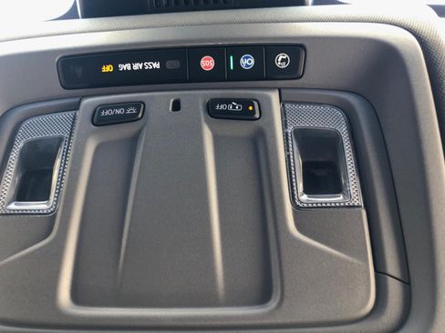 Used 2024 Chevrolet Silverado 1500 LT AWD/4WD image 21
